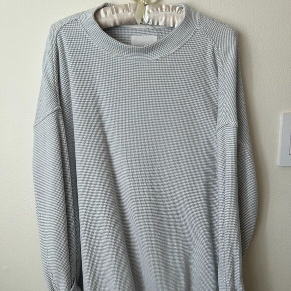 Aerie Gray and White Long Weekend Waffle Sweatshirt - Picture 1 of 3